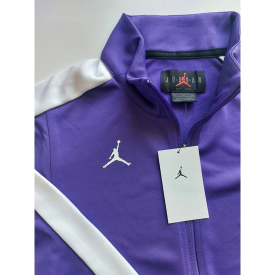 Air Jordan Nike Lila-Fehér Cipzáras Férfi Melegítő Felső, L-es méretben
