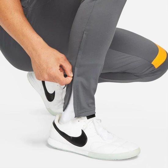 Nike Férfi Kaizer Chiefs Futball Edzőnadrág – Szürke, S