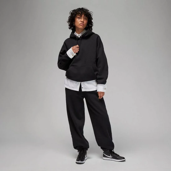 Nike, Ejtett ujjú kapucnis bő fazonú pulóver kenguruzsebbel, Fekete, XS